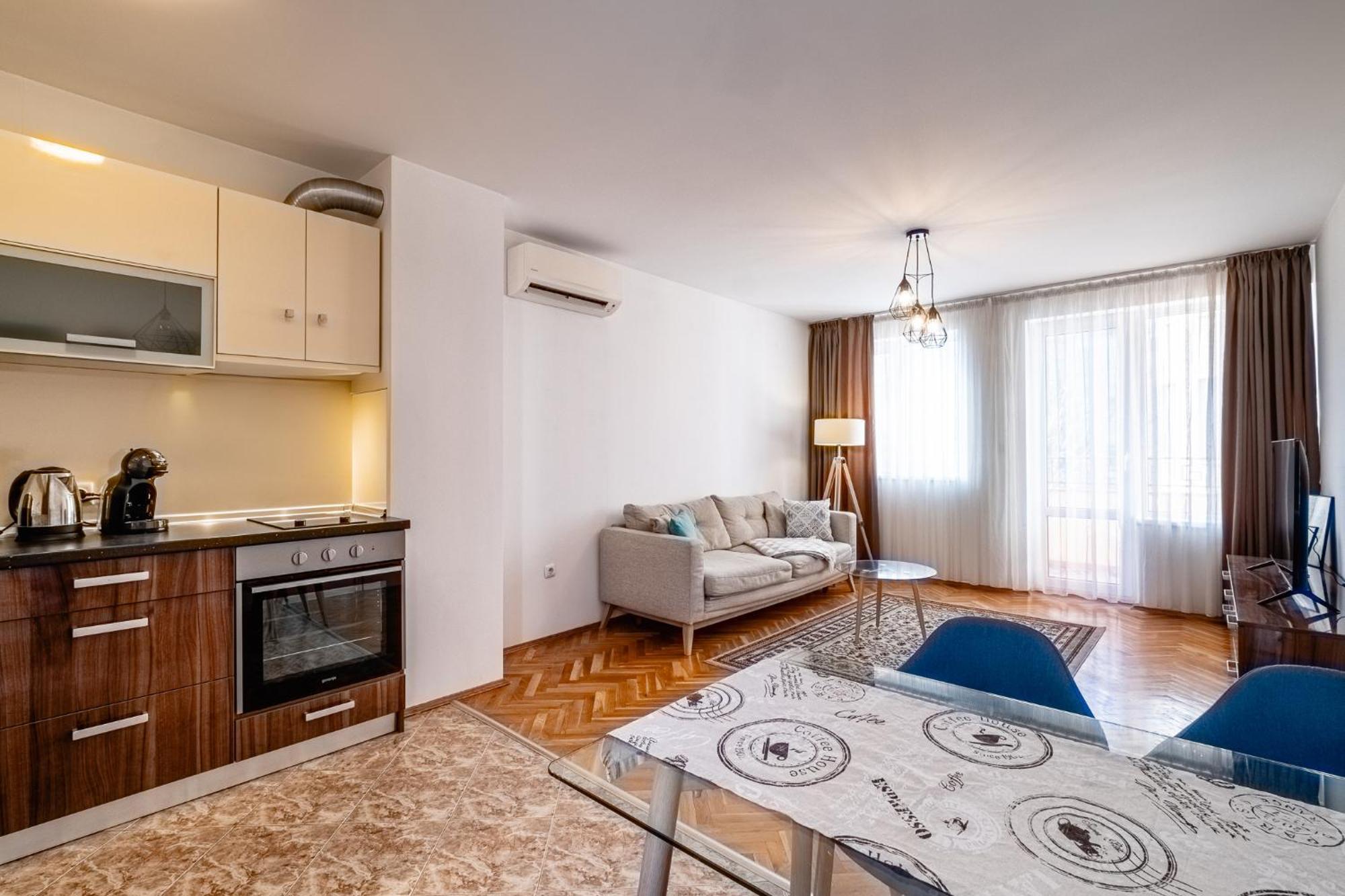 Seaside Serenity Charming Apartment By Sea Garden Warna Zewnętrze zdjęcie
